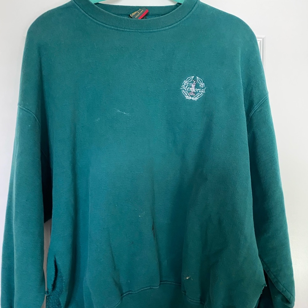 green oversized sweatshirt